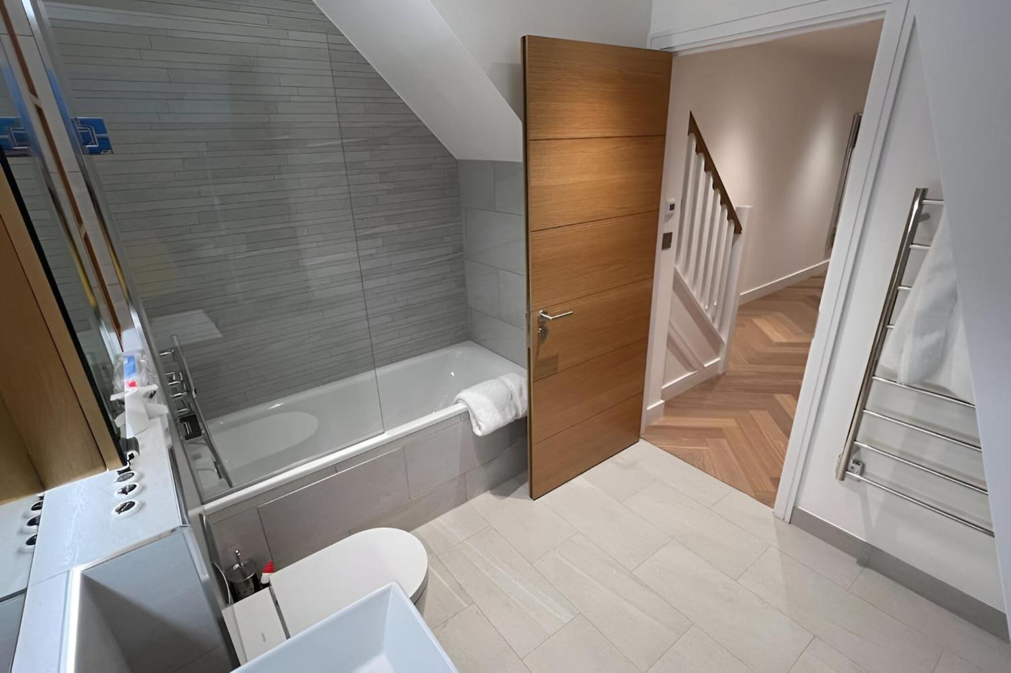 Reserve Amazing 2-Bedroom Penthouse In Marble Arch 74 Лондон Экстерьер фото